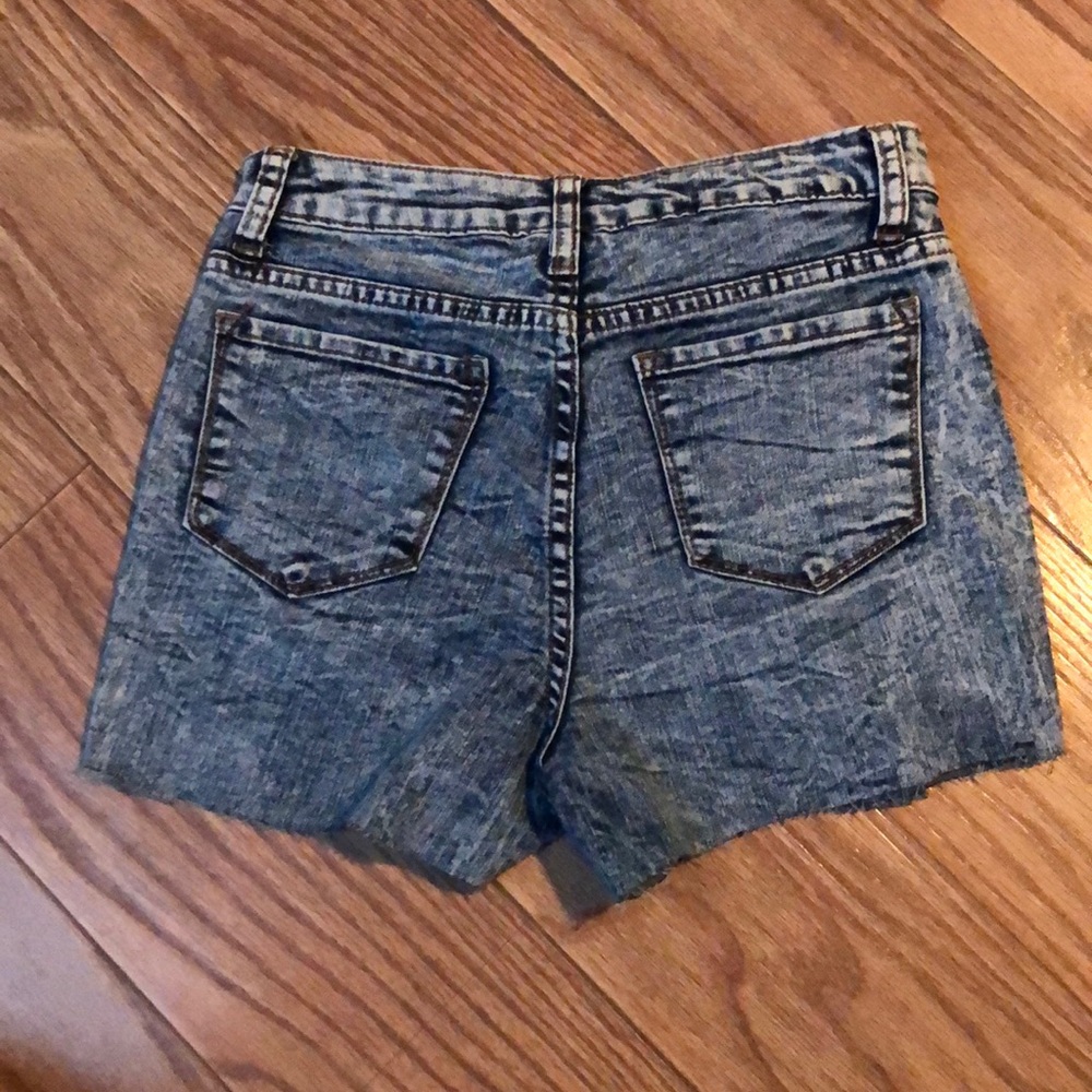 “Elite Jeans” Shorts